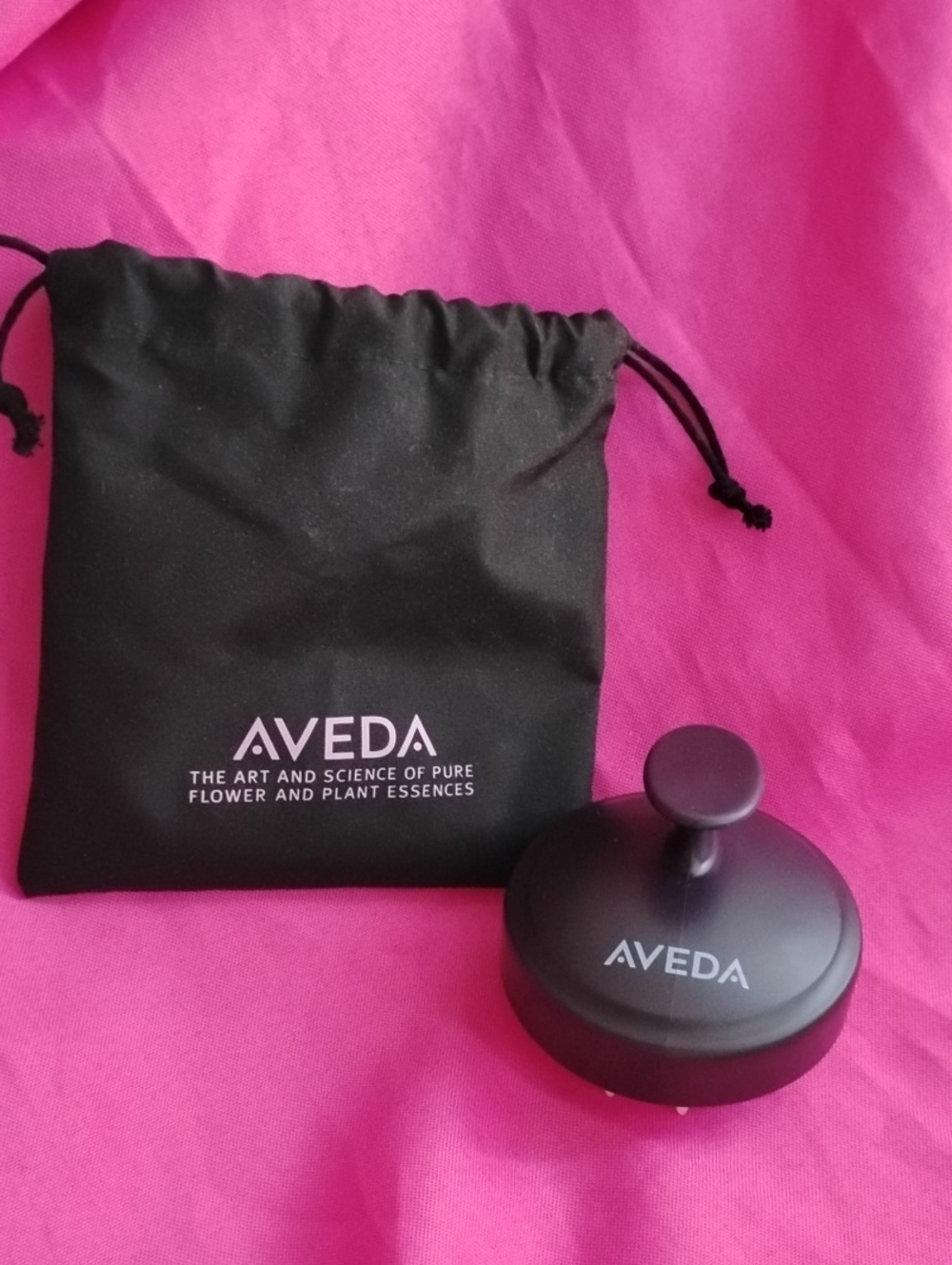 AVEDA Black Scalp Massager with Branded Drawstring Pouch
